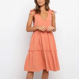 Petal & Pup Coral Midi Dress with Tie Straps Size 4